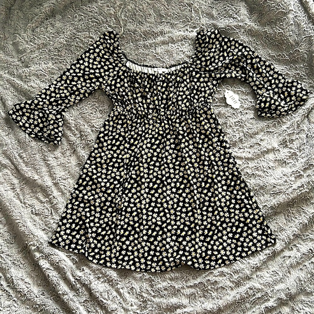 A.U.W. Black Sunflower dress. Size L. Cute and flirty.